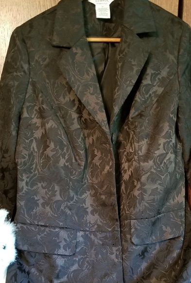 George women's plus brocade black long jacket - Picture 4 of 5
